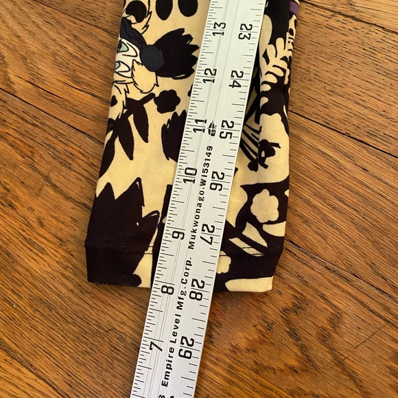 LulaRoe Cruella Disney Leggings - NWT - Picture 5 of 6